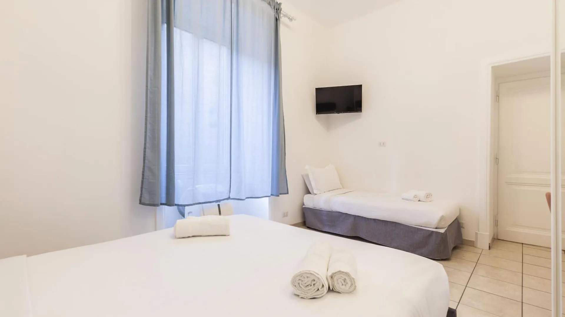 Hostly-Michelangelo Cloister Suite-Center Of Roma Apartamento