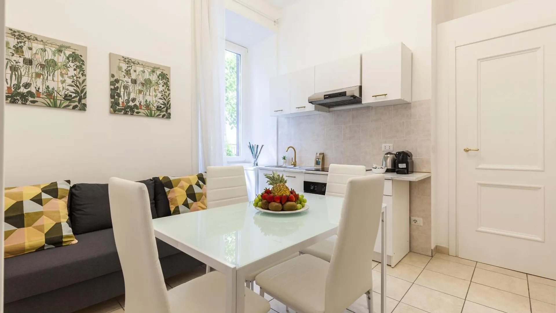 Apartment Hostly-Michelangelo Cloister Suite-Center Of Rome